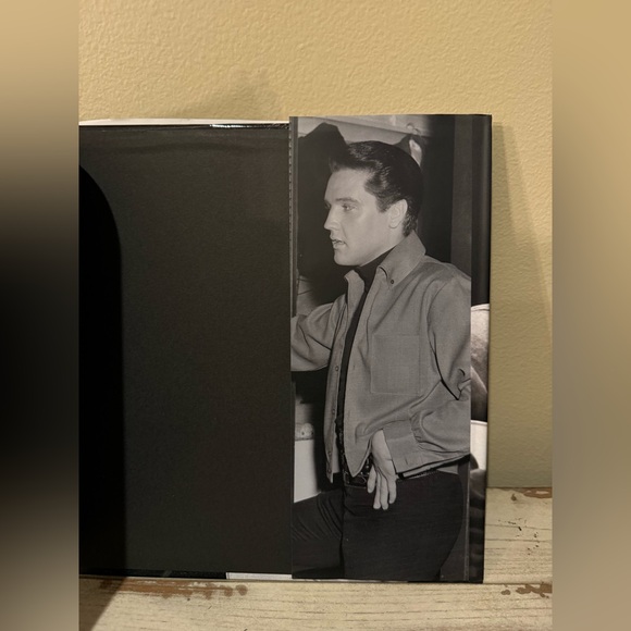 Images Of Elvis by Marie Clayton Hardcover - Picture 5 of 14